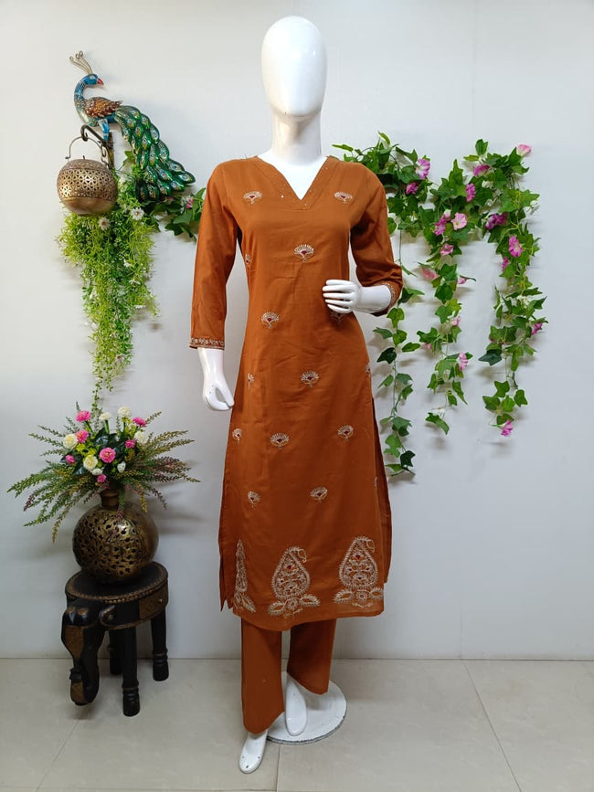 Burnt Orange Main Image