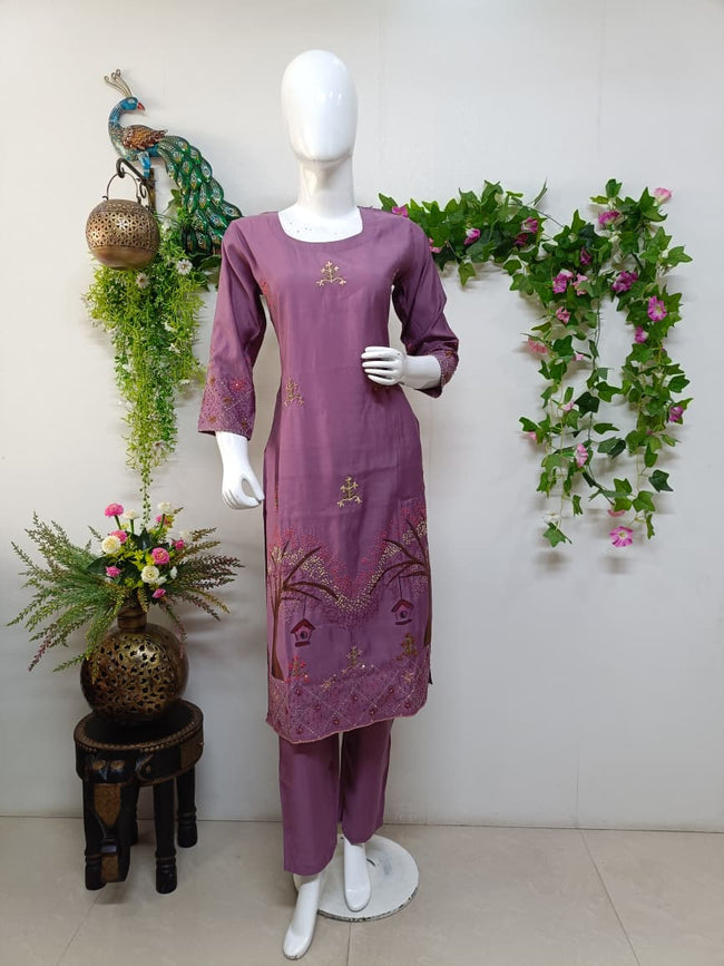 Dusty purple Main Image