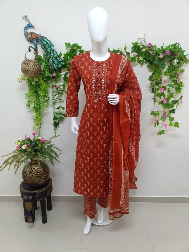 Brunt Orange Hover Image