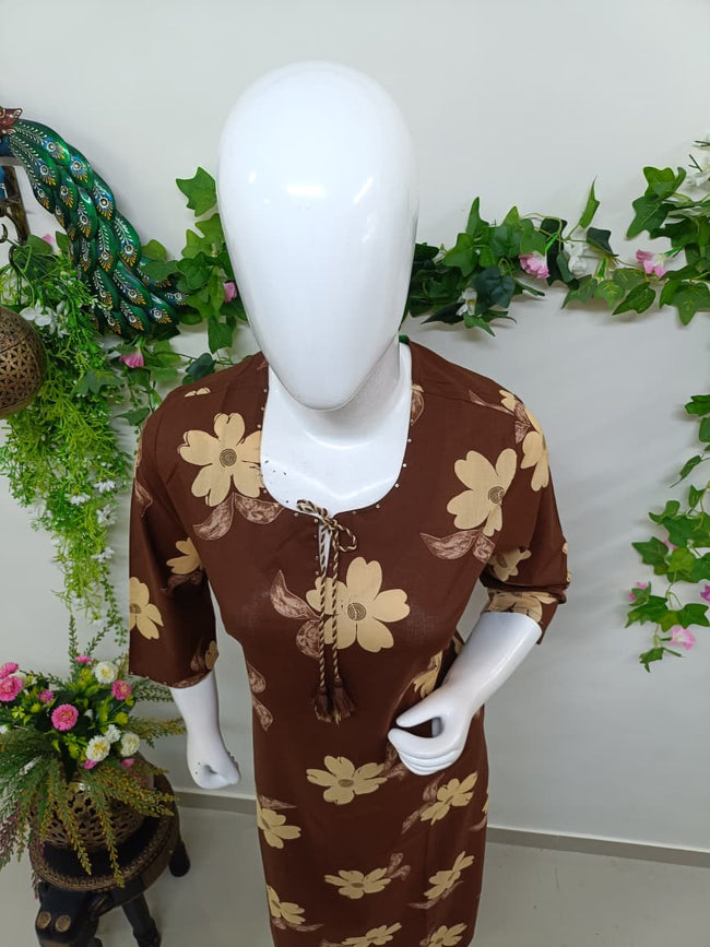 Chocolate brown Main Image