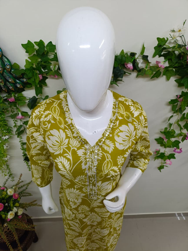 Mustard yellow Main Image