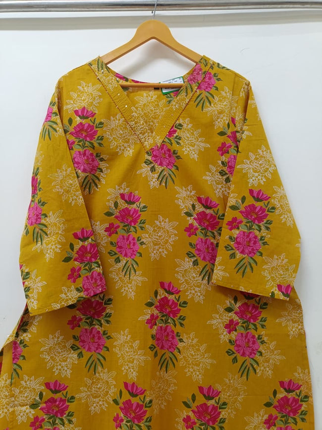 Marigold yellow Main Image