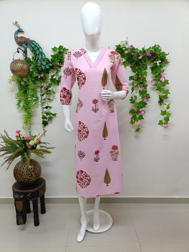 Blush pink Floral Hover Image