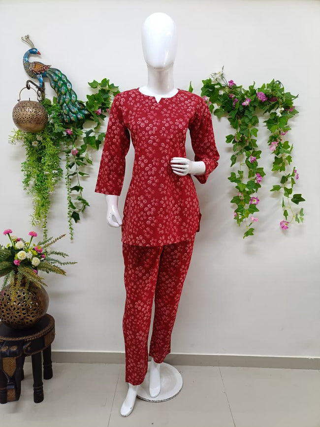 Brick red Hover Image