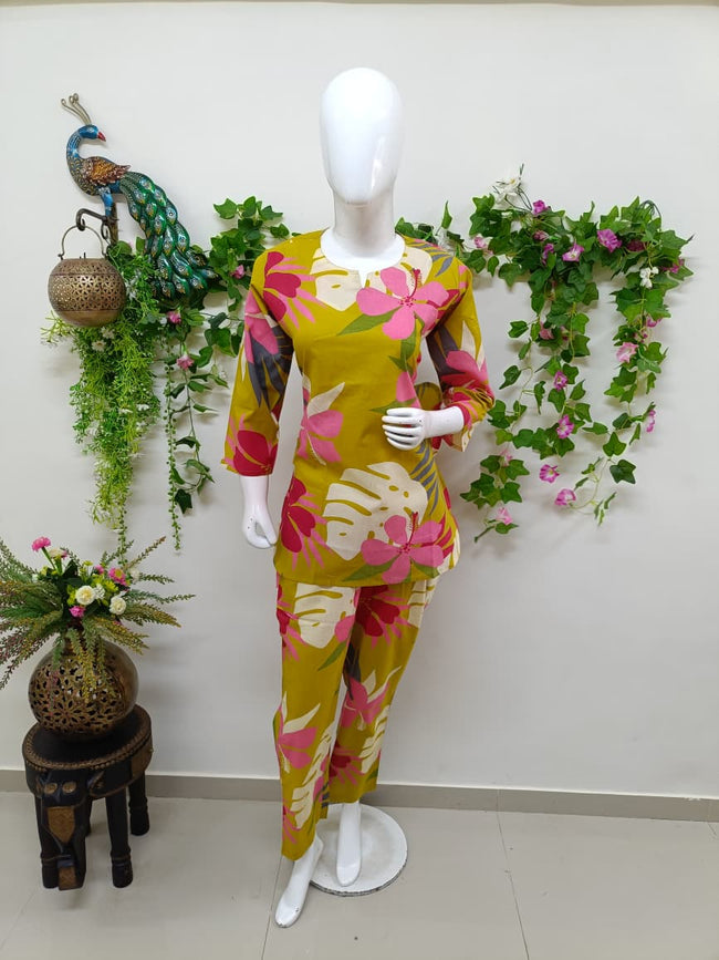 Mustard Blossom Hover Image