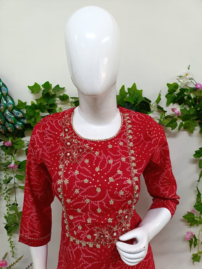 bright red Main Image