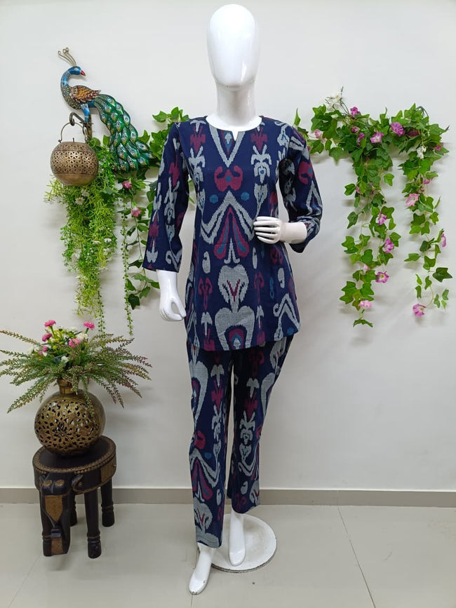 Dark blue Hover Image