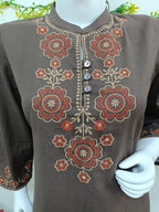 Mocha brown print