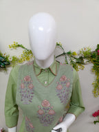 Light pista green