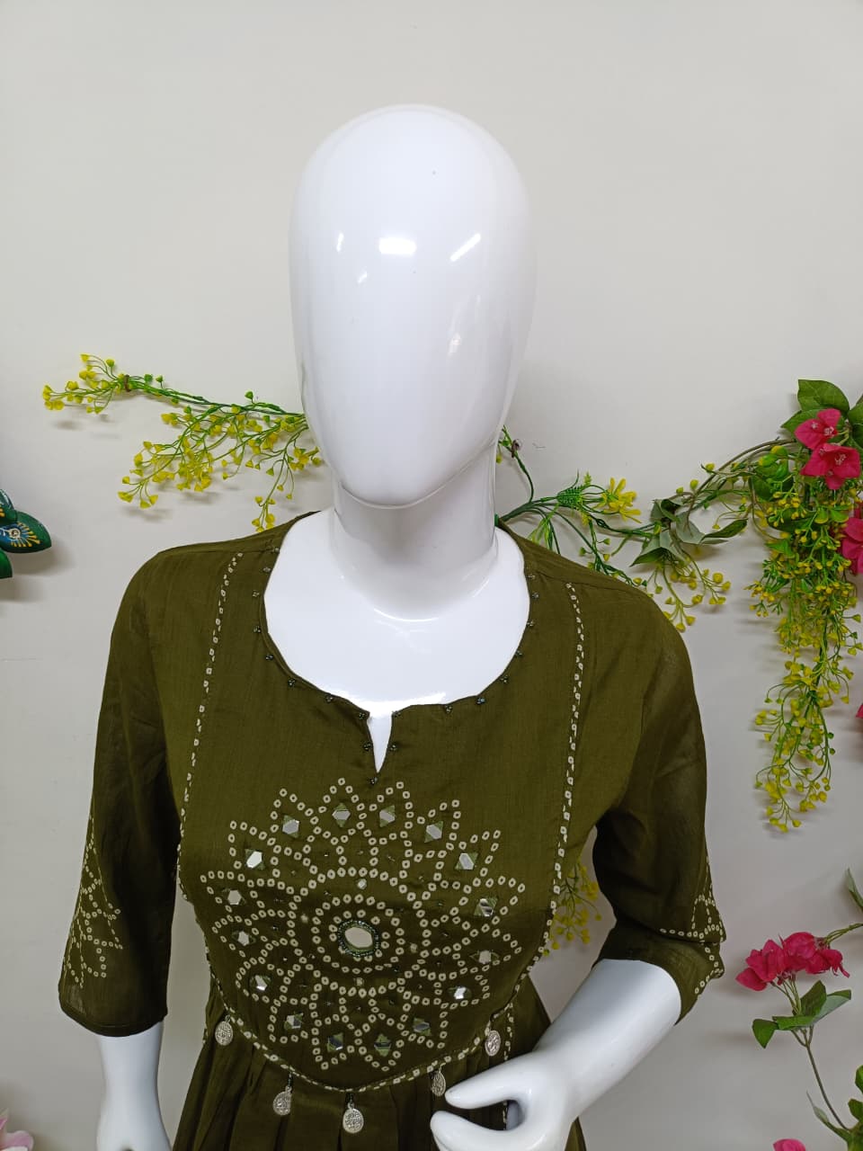 Mehendi green