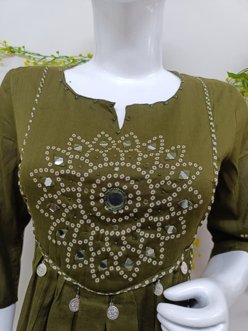 Mehendi green