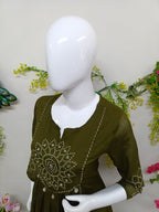 Mehendi green