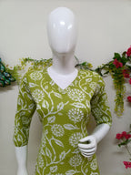 Parrot green