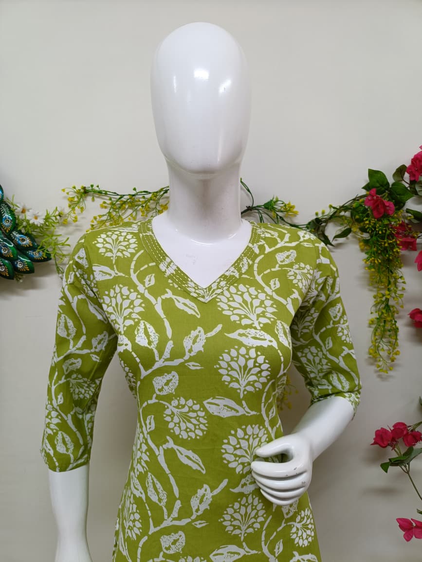 Parrot green