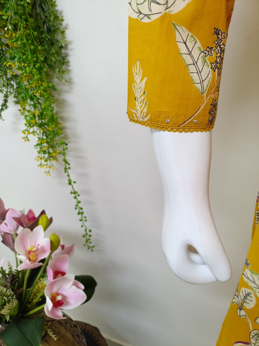 Mustard yellow