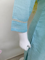Sea green blue
