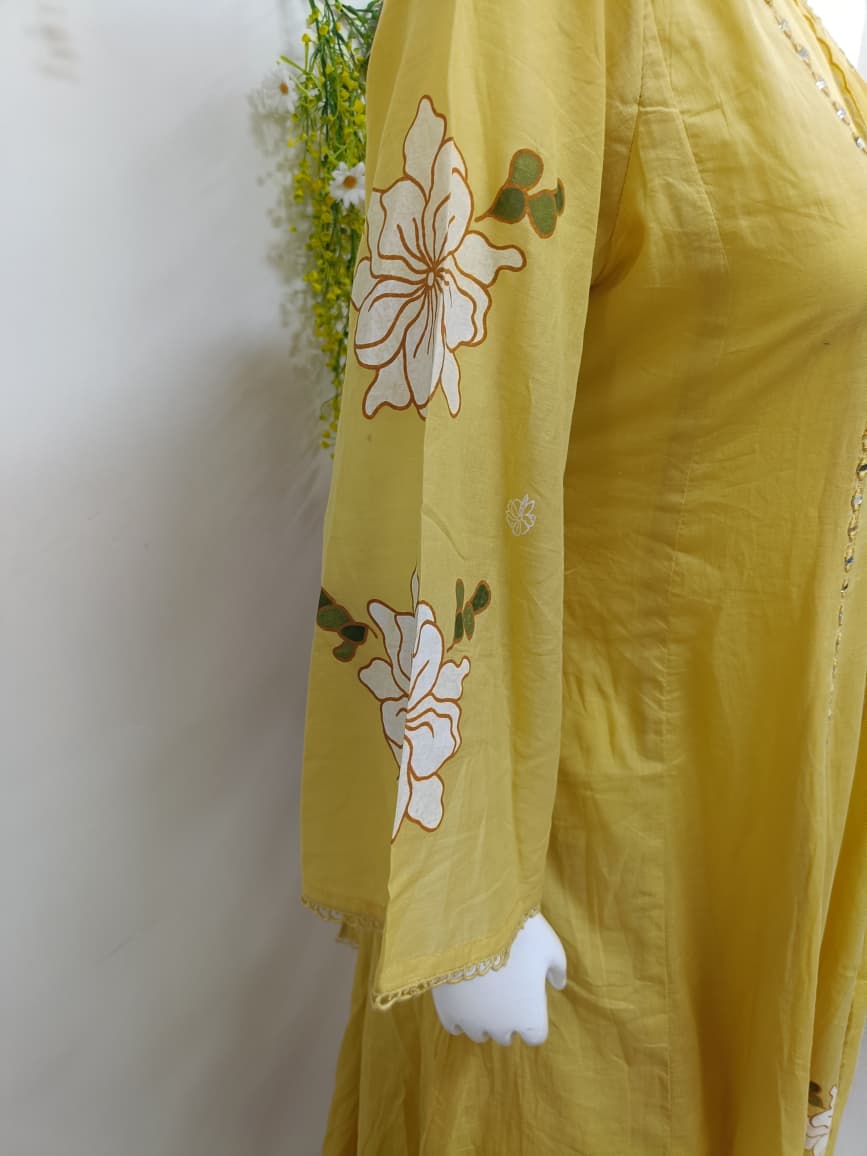 Mustard yellow