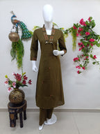 Mehendi green