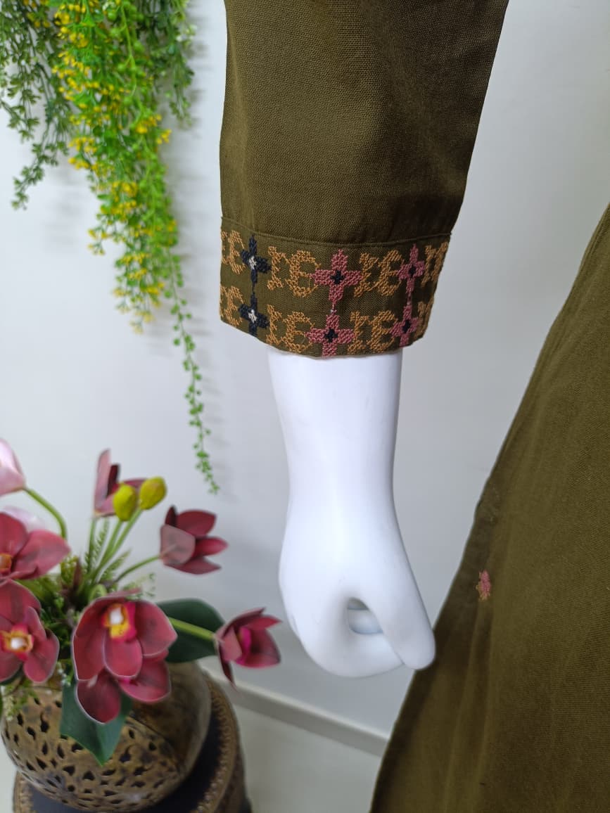 Mehendi green