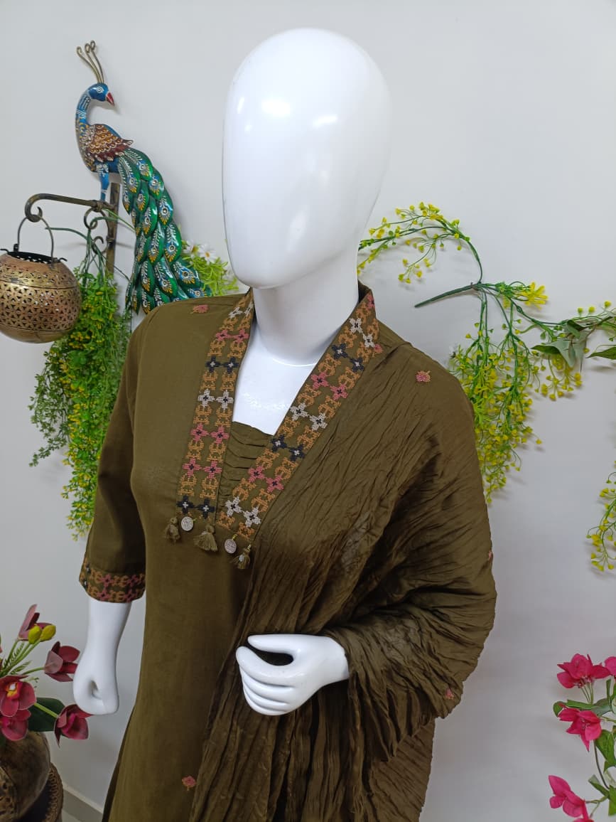 Mehendi green