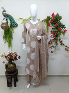Mauve brown