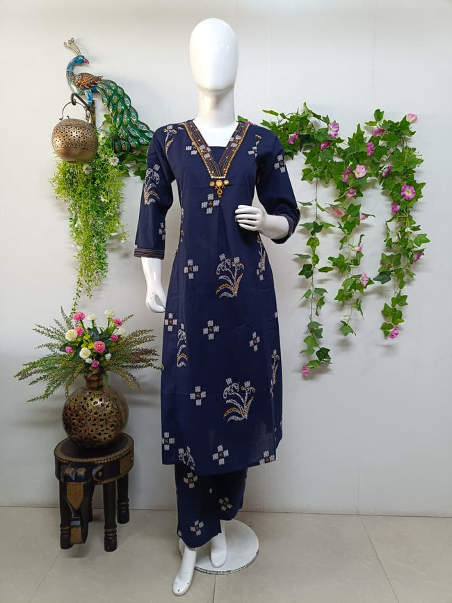 Deep Navy Blue Main Image