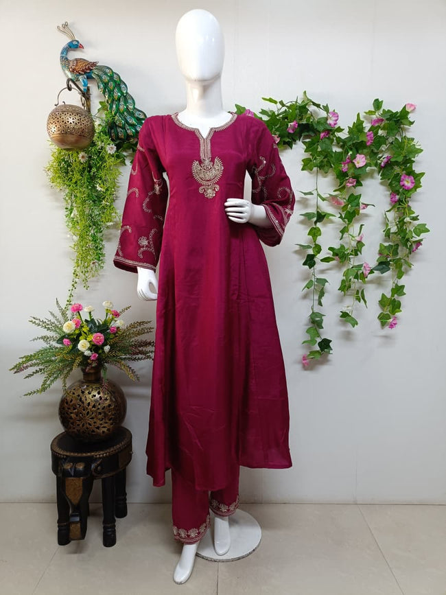 Deep wine Main Image