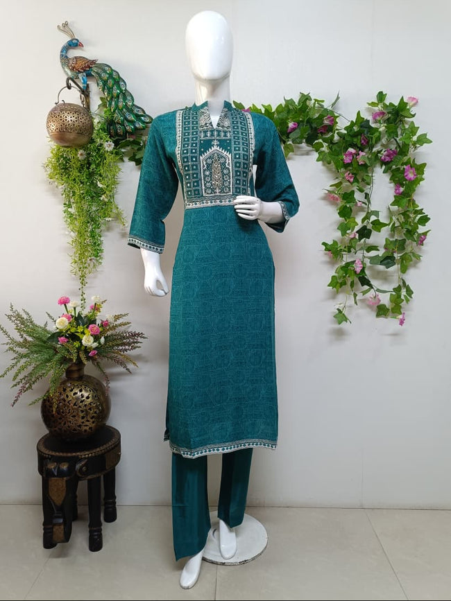 Ocean Teal Hover Image